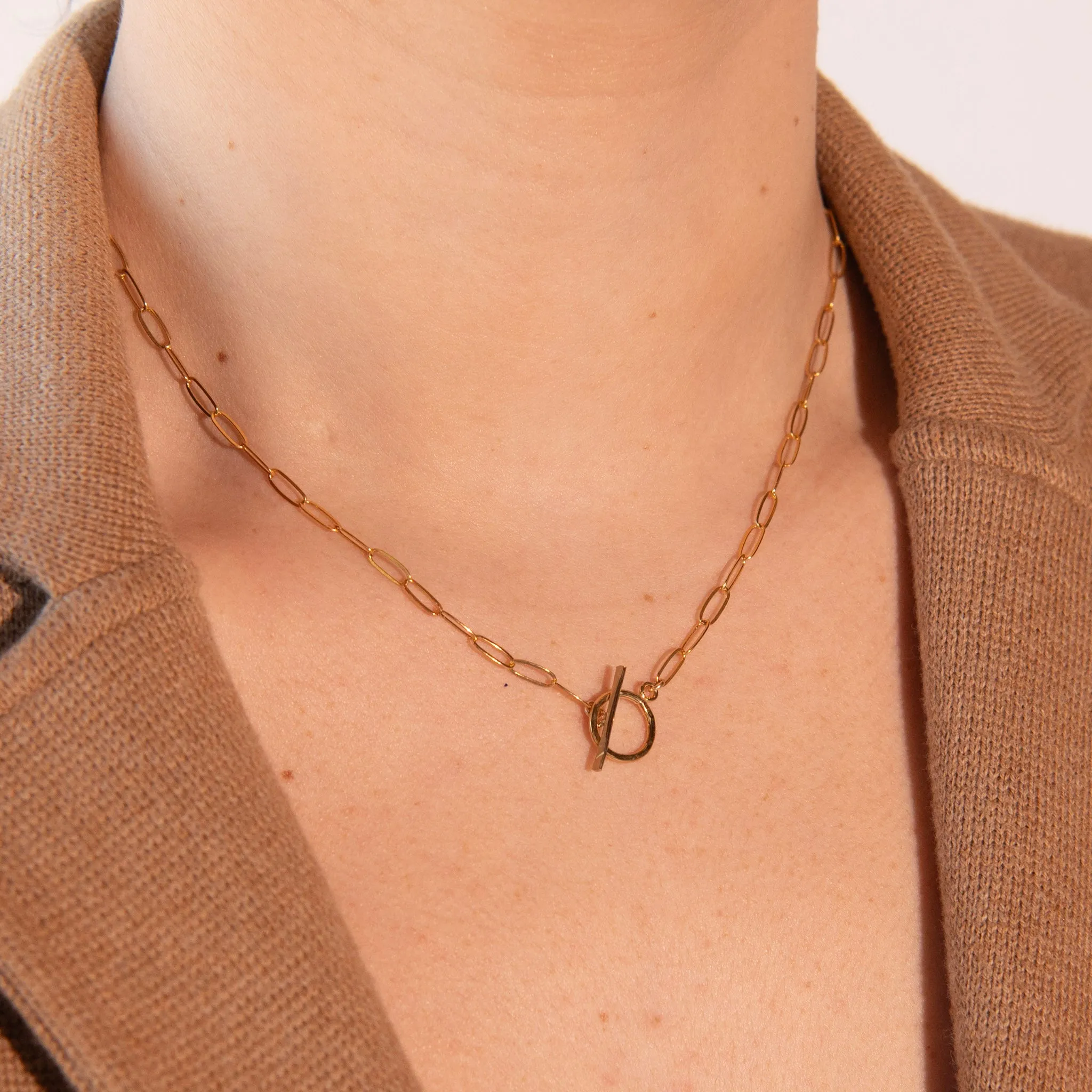 14k Gold Filled Small Paper Clip Toggle Necklace