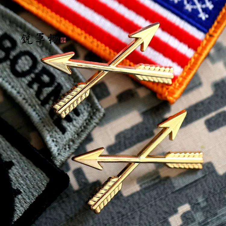 American special forces collars a paris Sharp arrows of neckties