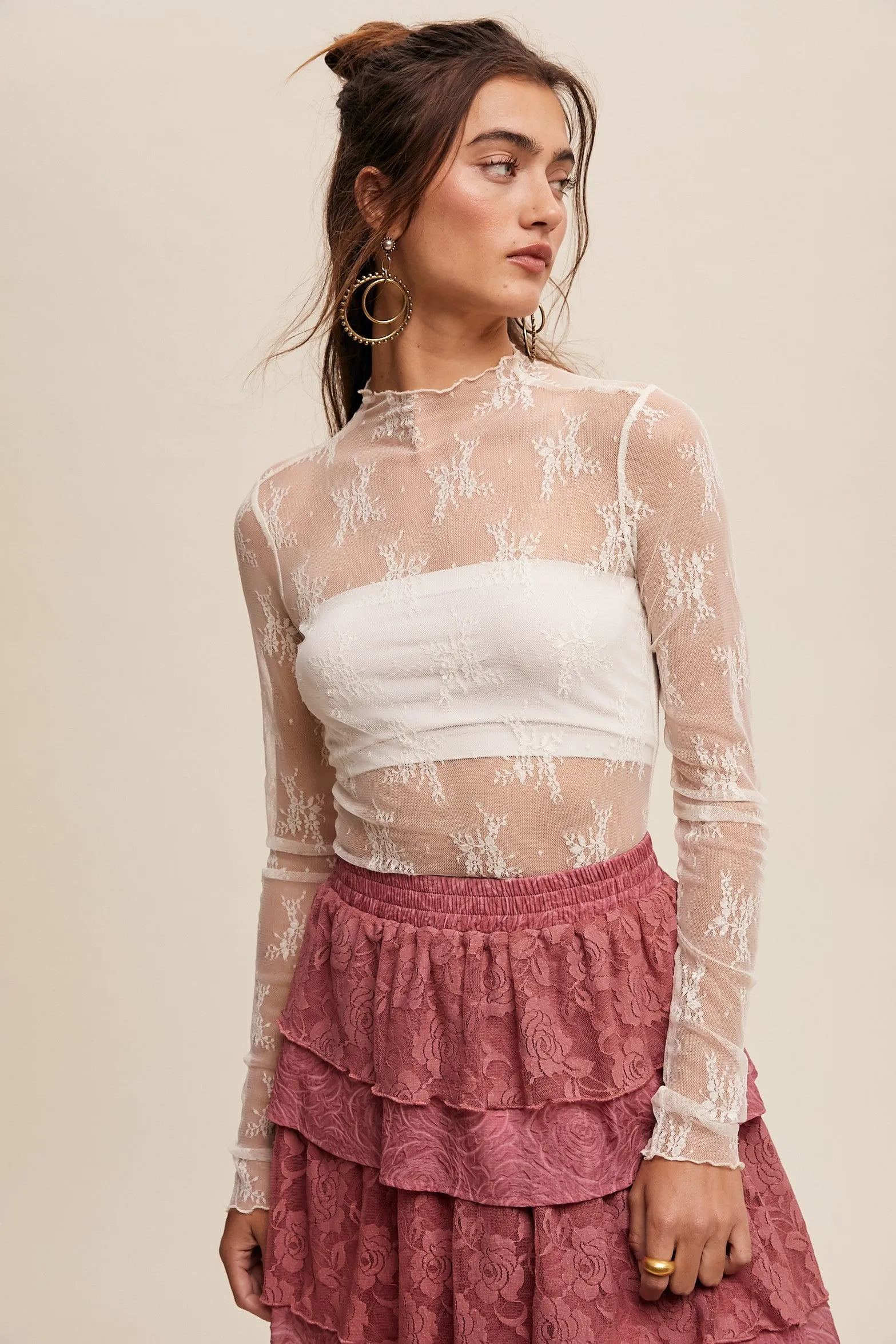 Amoura Lace Top