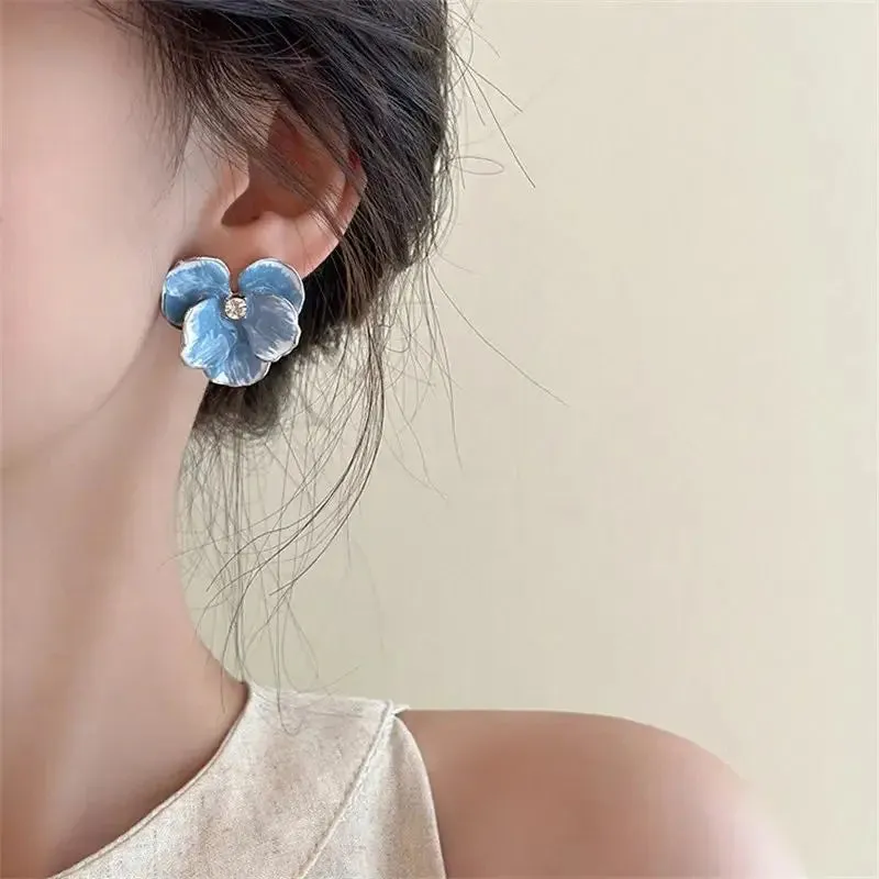 Autumn Light Luxury Elegant Blue Flower Sweet Metal Summer Earring