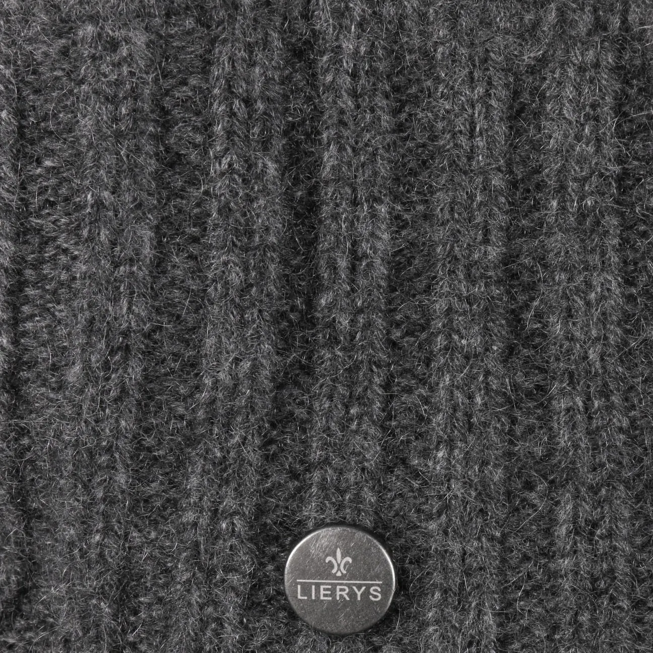 Cashmere Beanie with Peak by Lierys