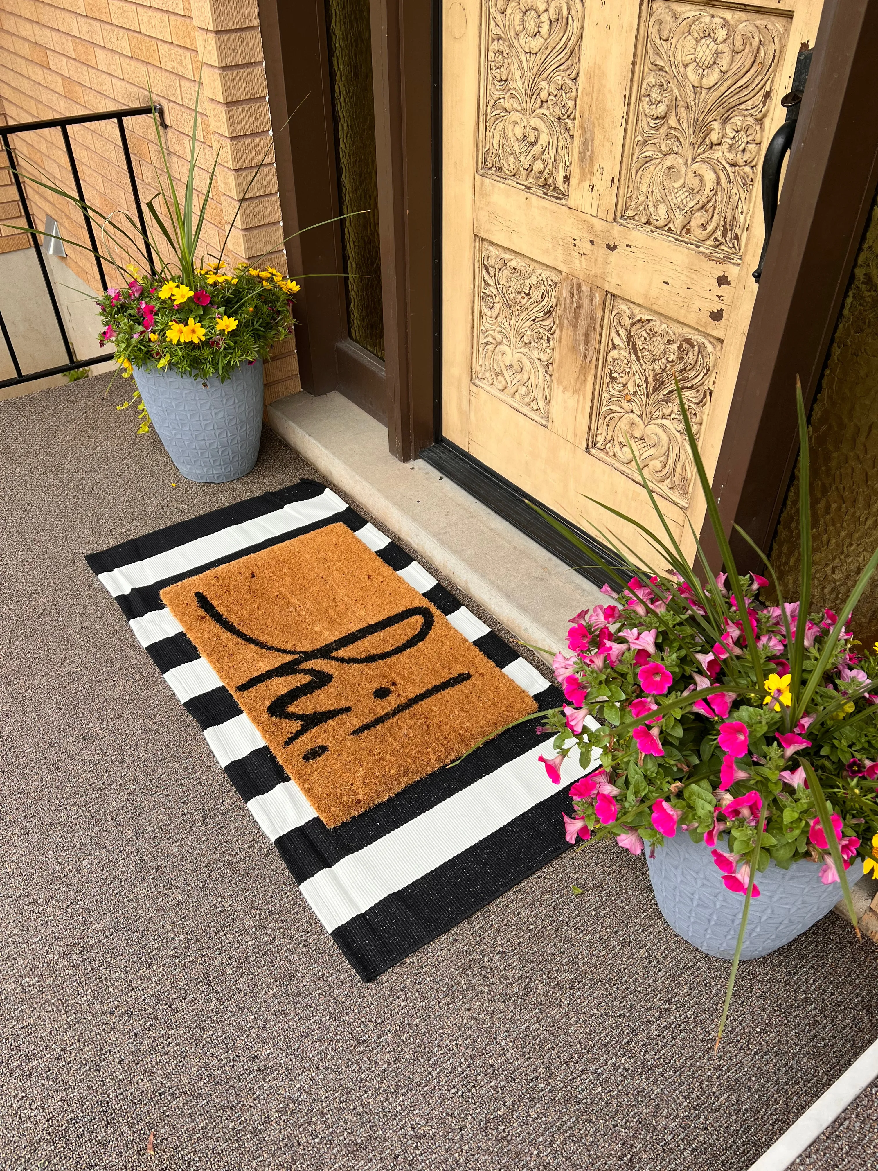 Decorative Indoor/Outdoor Layering Rugs