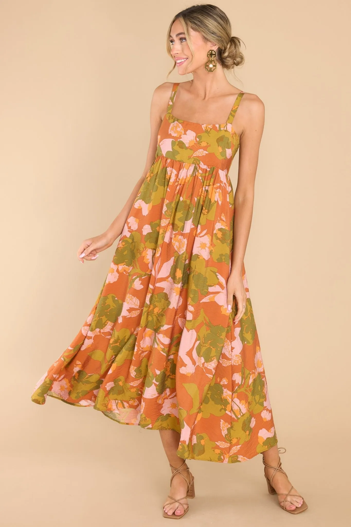 Dramatically Cute Rust Floral Print Maxi Dress