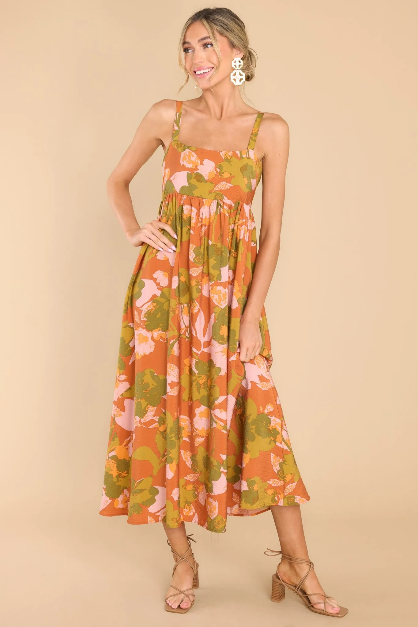 Dramatically Cute Rust Floral Print Maxi Dress