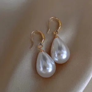 Drop-shaped Drop Retro Gentle Pearl Golden Round Feminine Elegant Party Gifts French Earring