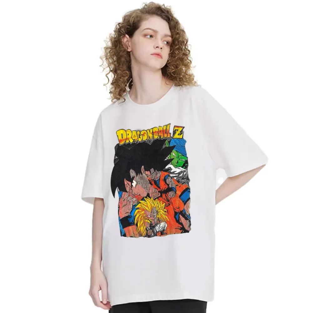 “Goku Retro Poster Style Print” T-shirt