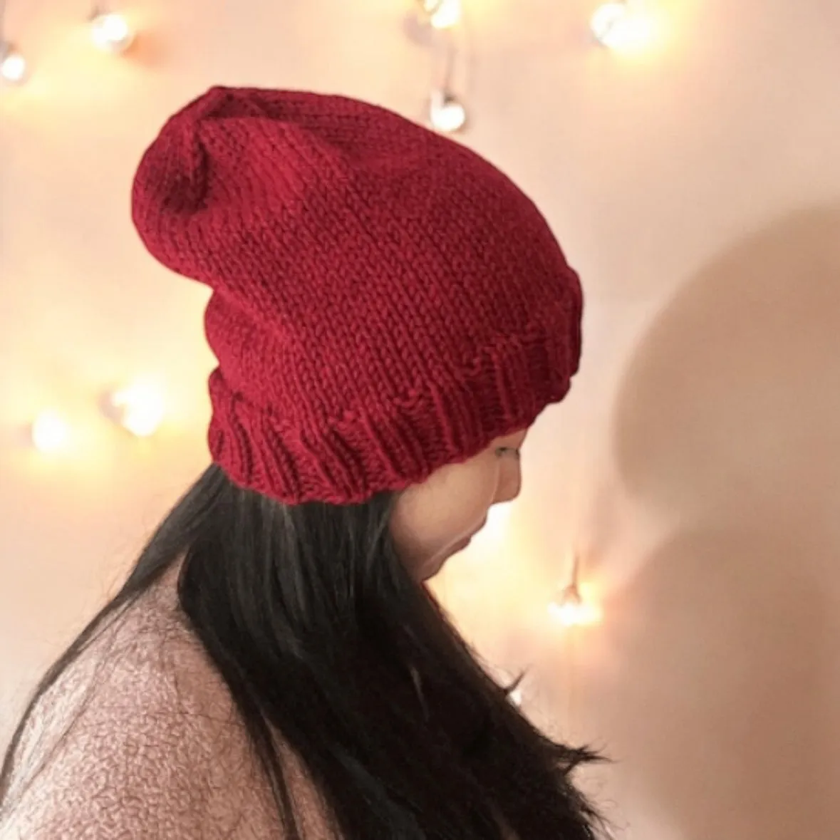 Handknit ribbed brim beanie in burgundy| Winter slouchy hat foldable brim | autumn winter style | cozy hat merino blend| men or women