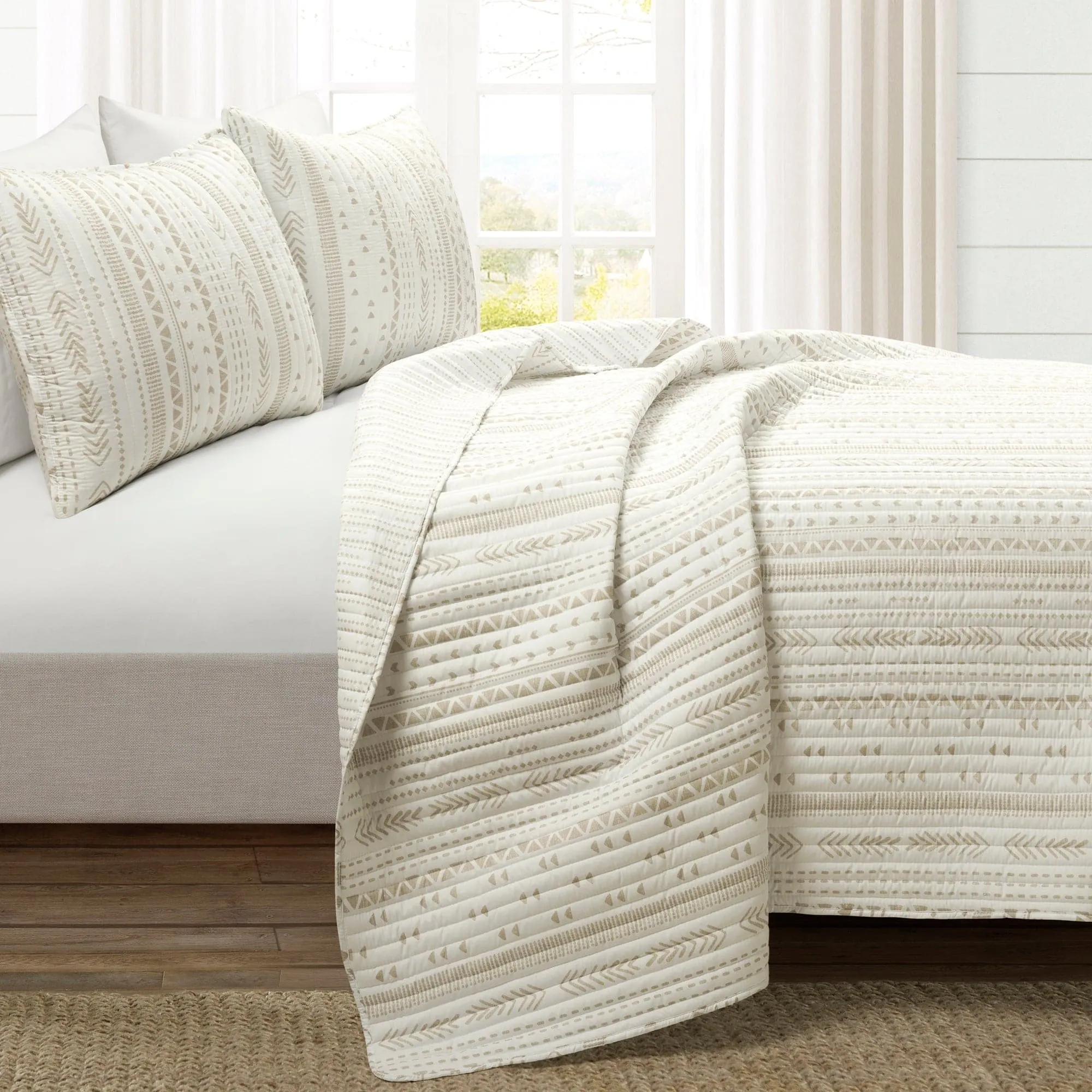 Hygge Stripe 3 Piece Quilt Set