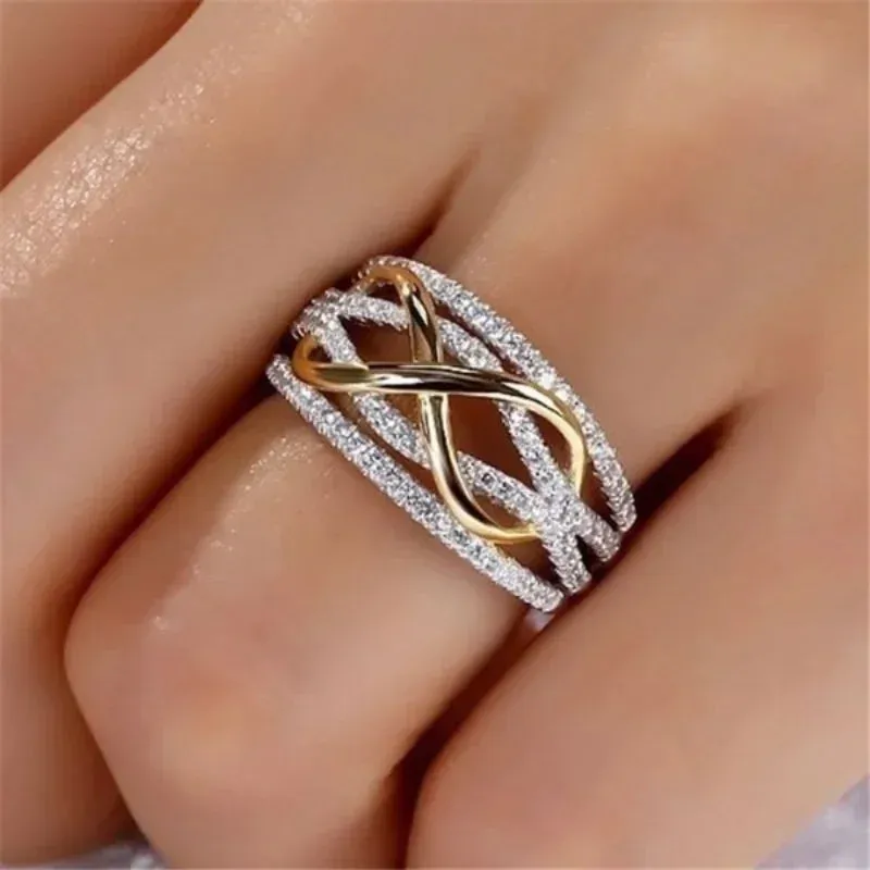 Ladies Fashion King New Ring