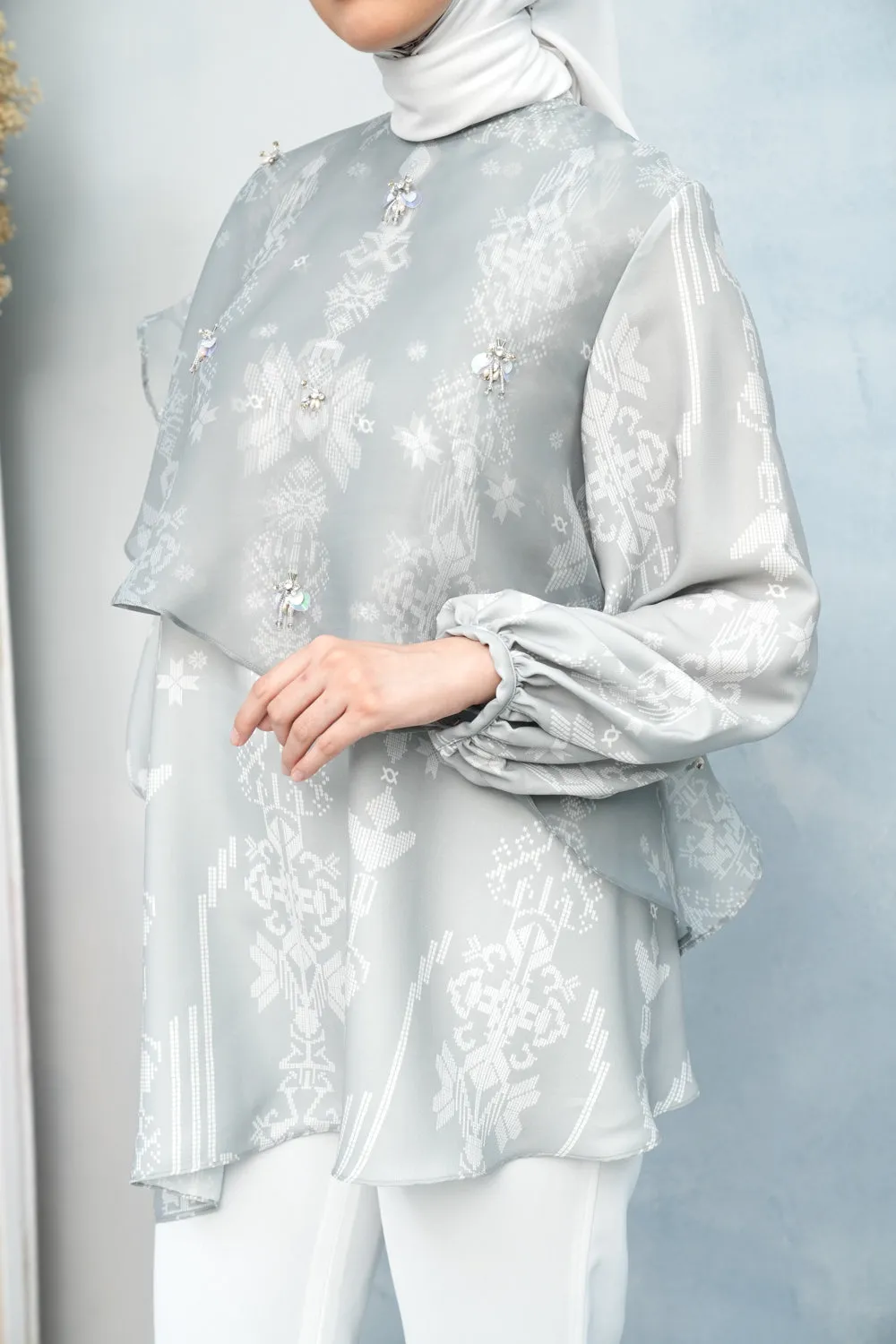 Lingga Tunic with Embellishment Perak