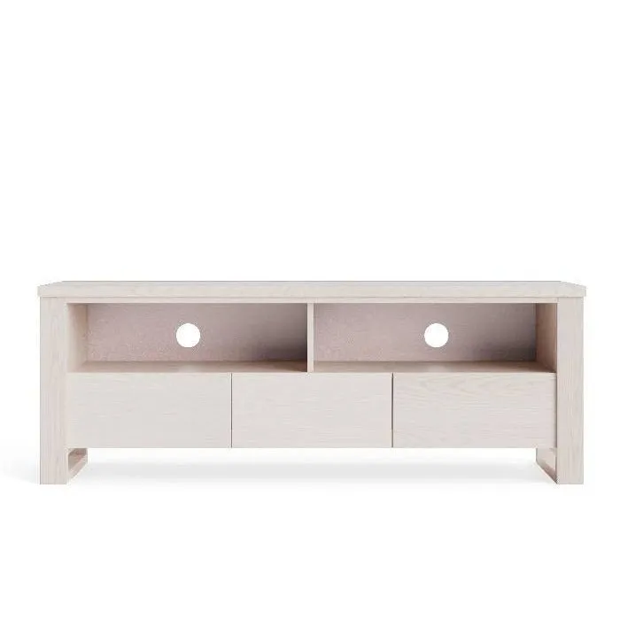 Ohope TV unit