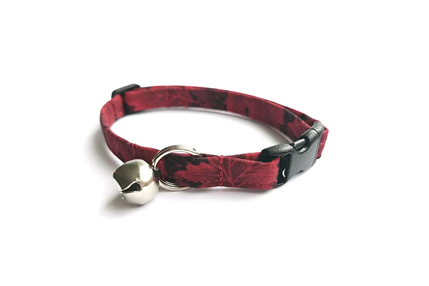 Red Maple Leaves Cat Collar