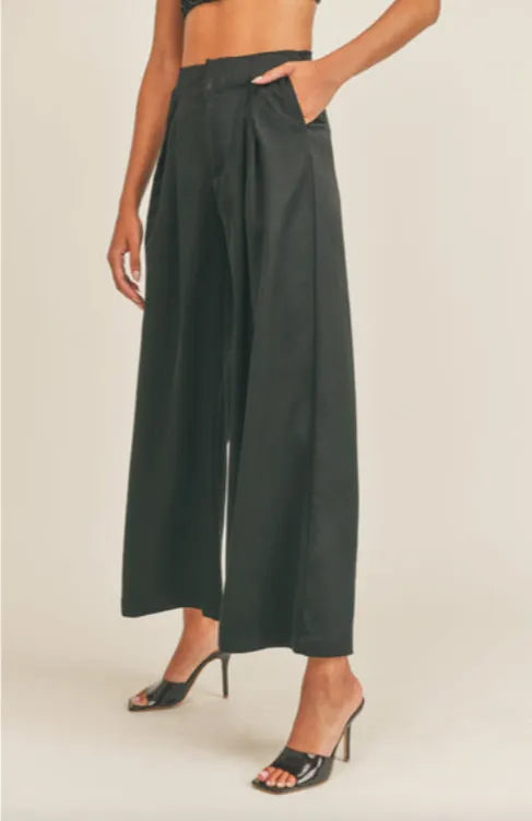 Roxbury Black Wide Leg Pants