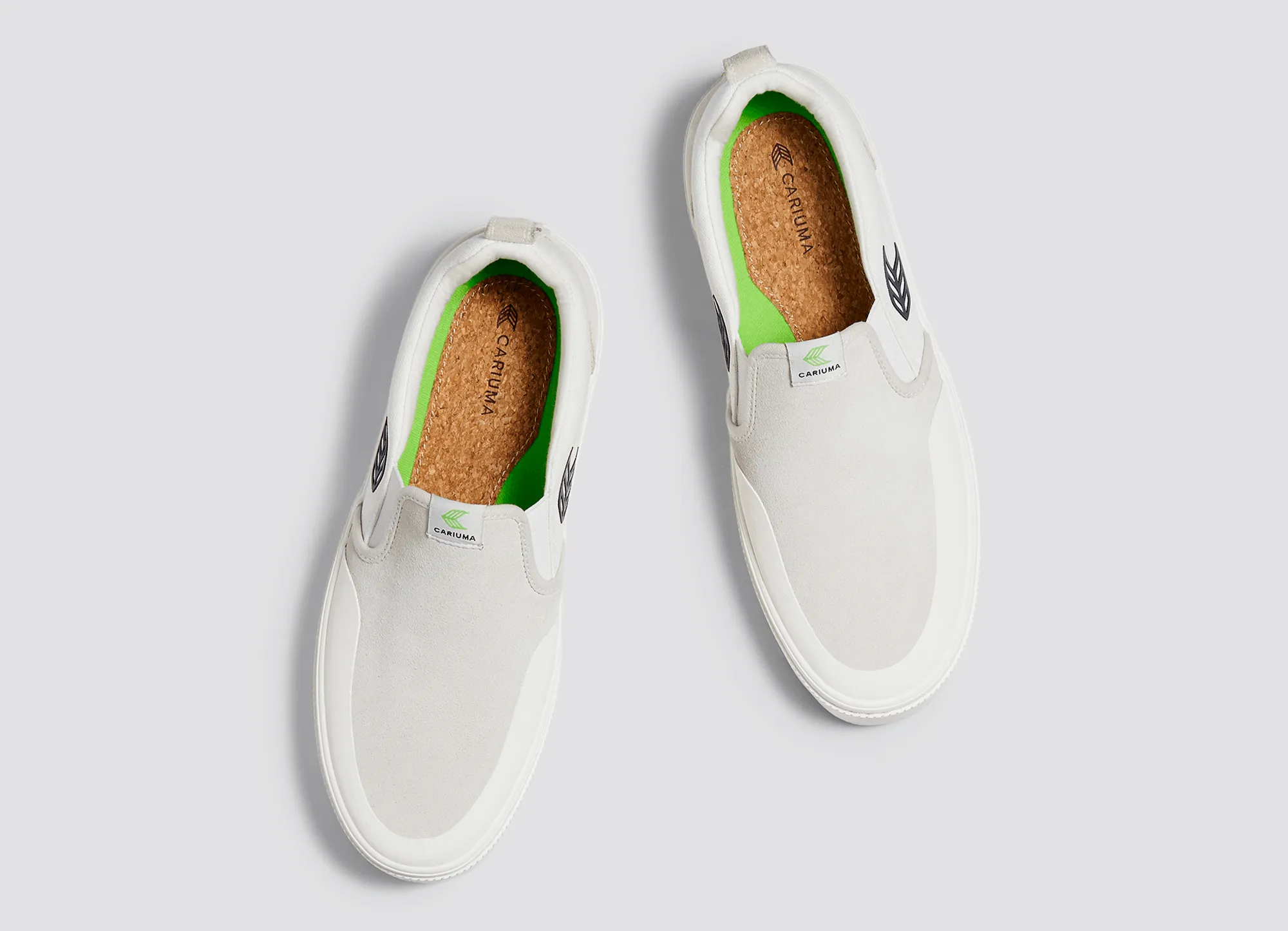 SLIP-ON PRO Off-White Canvas Vintage White Suede Black Logo Sneaker Women