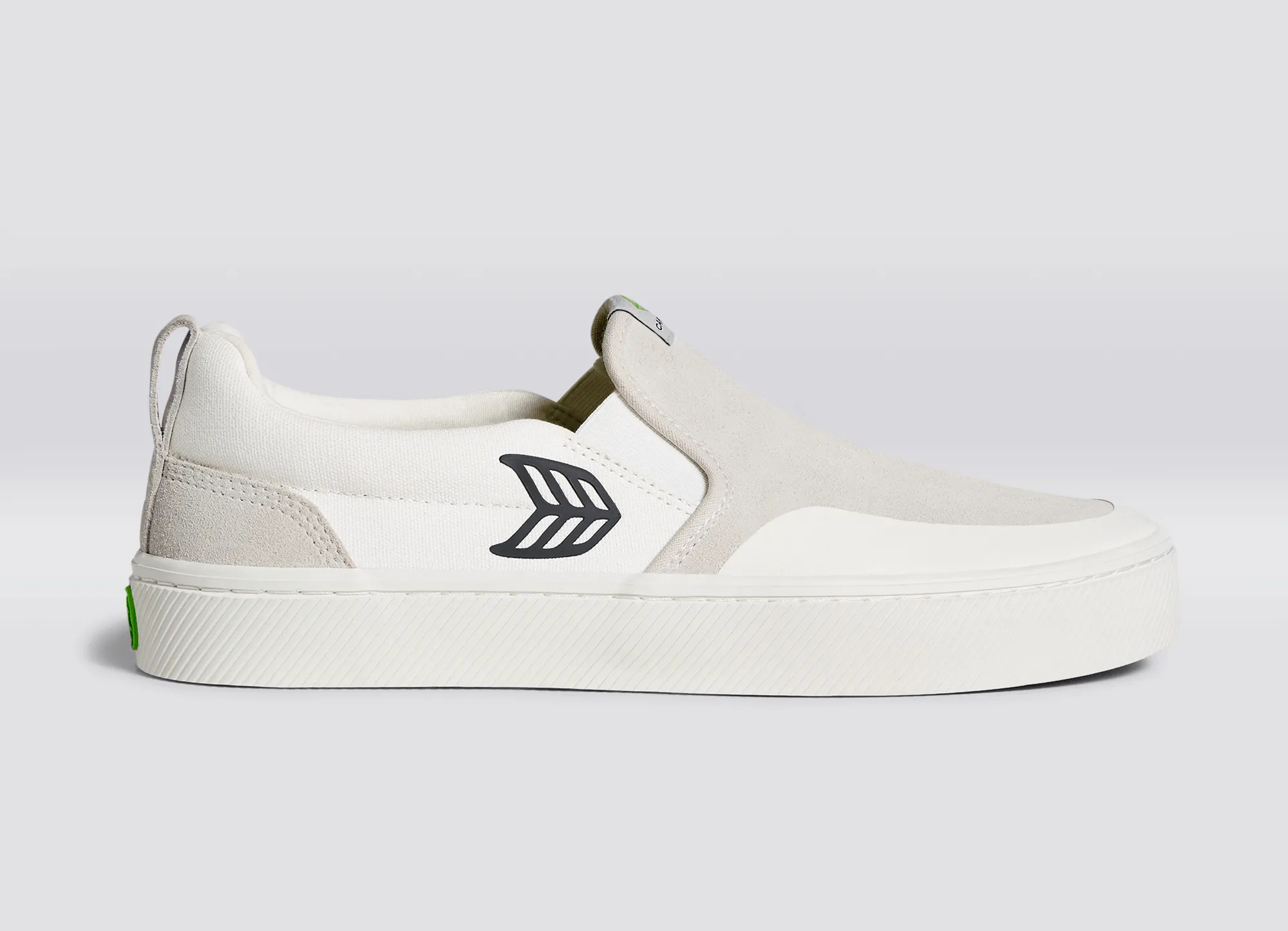 SLIP-ON PRO Off-White Canvas Vintage White Suede Black Logo Sneaker Women