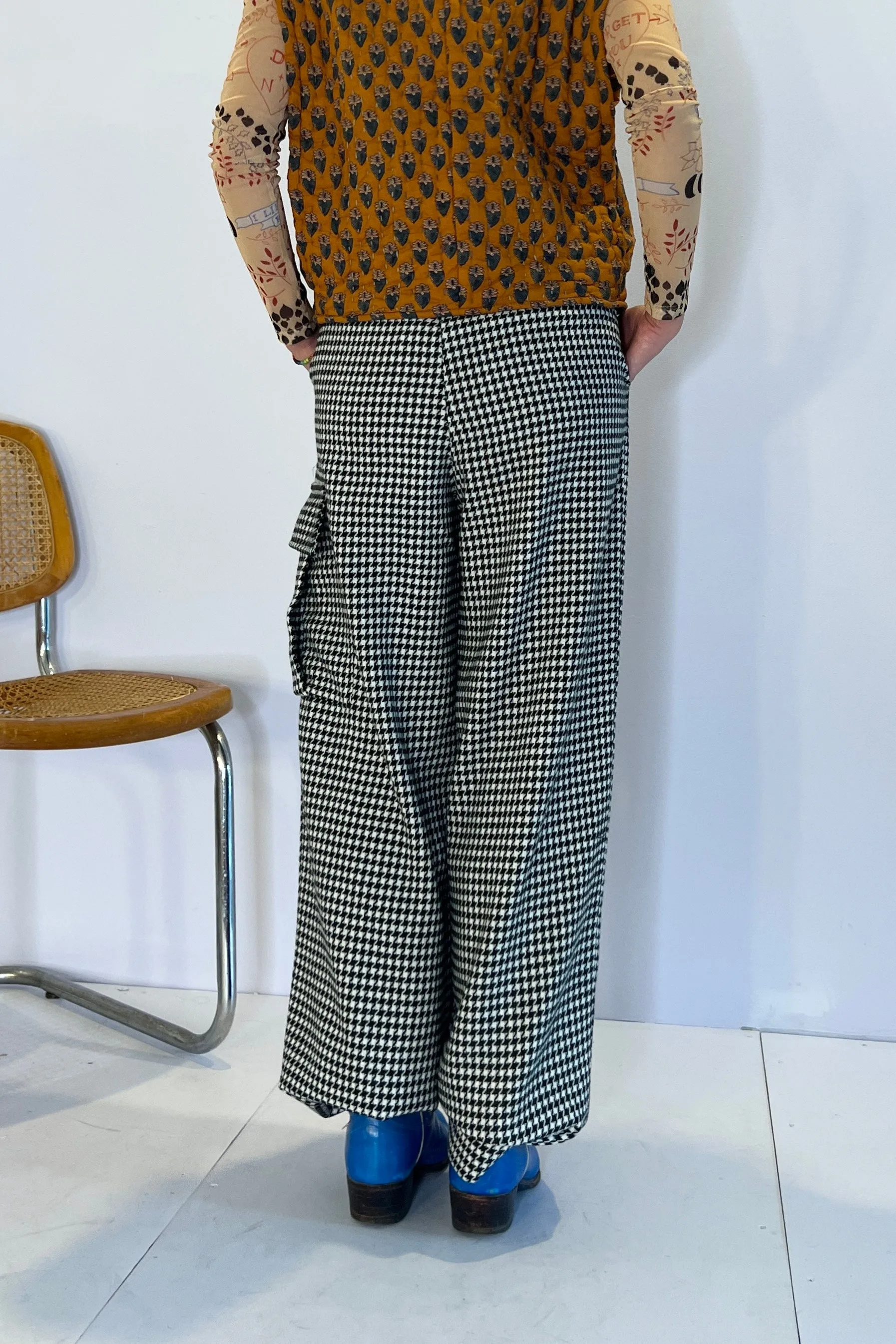 Vivetta- Trousers: Black & White Houndstooth