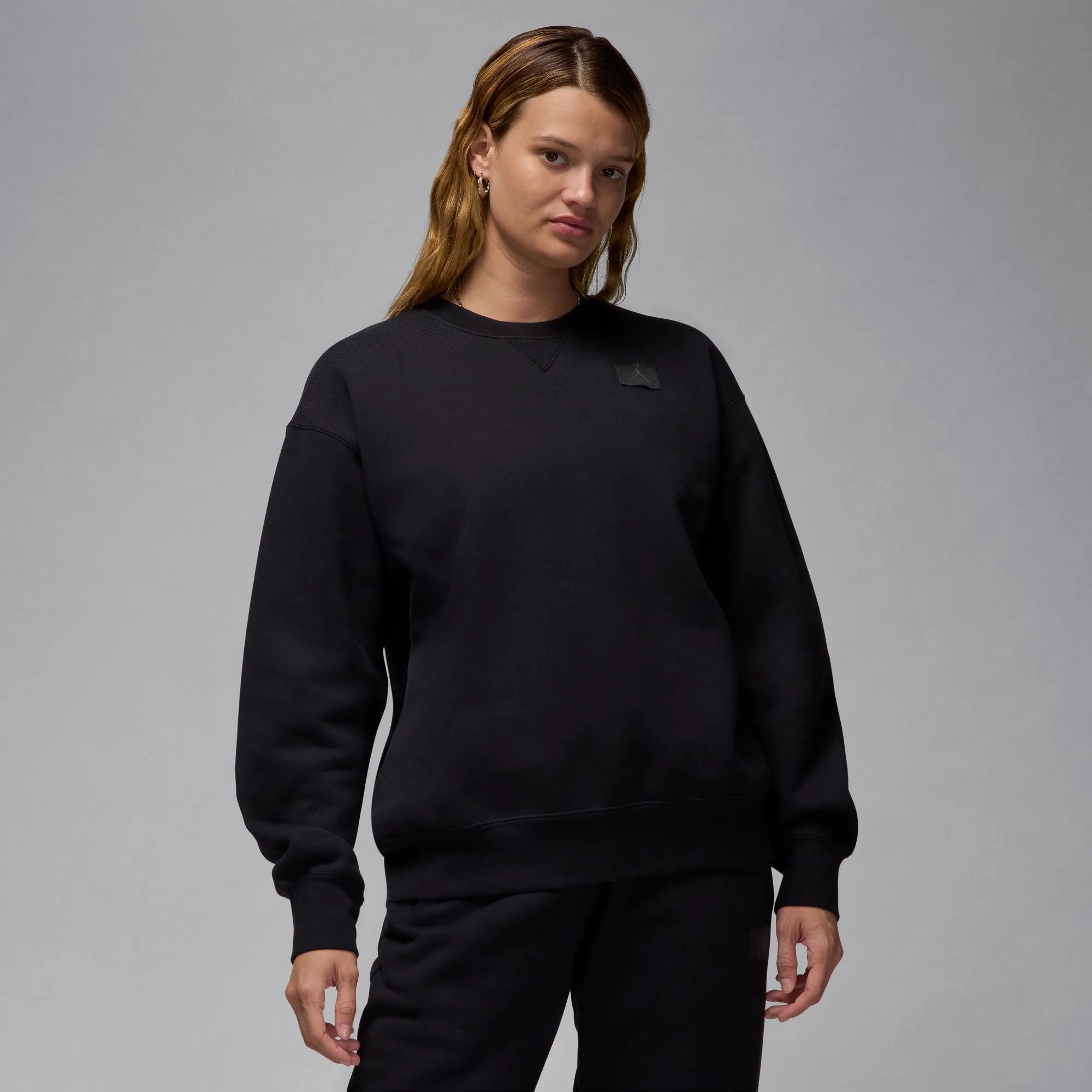 W FLIGHT FLEECE CREW SWEATSHIRT "BLACK"