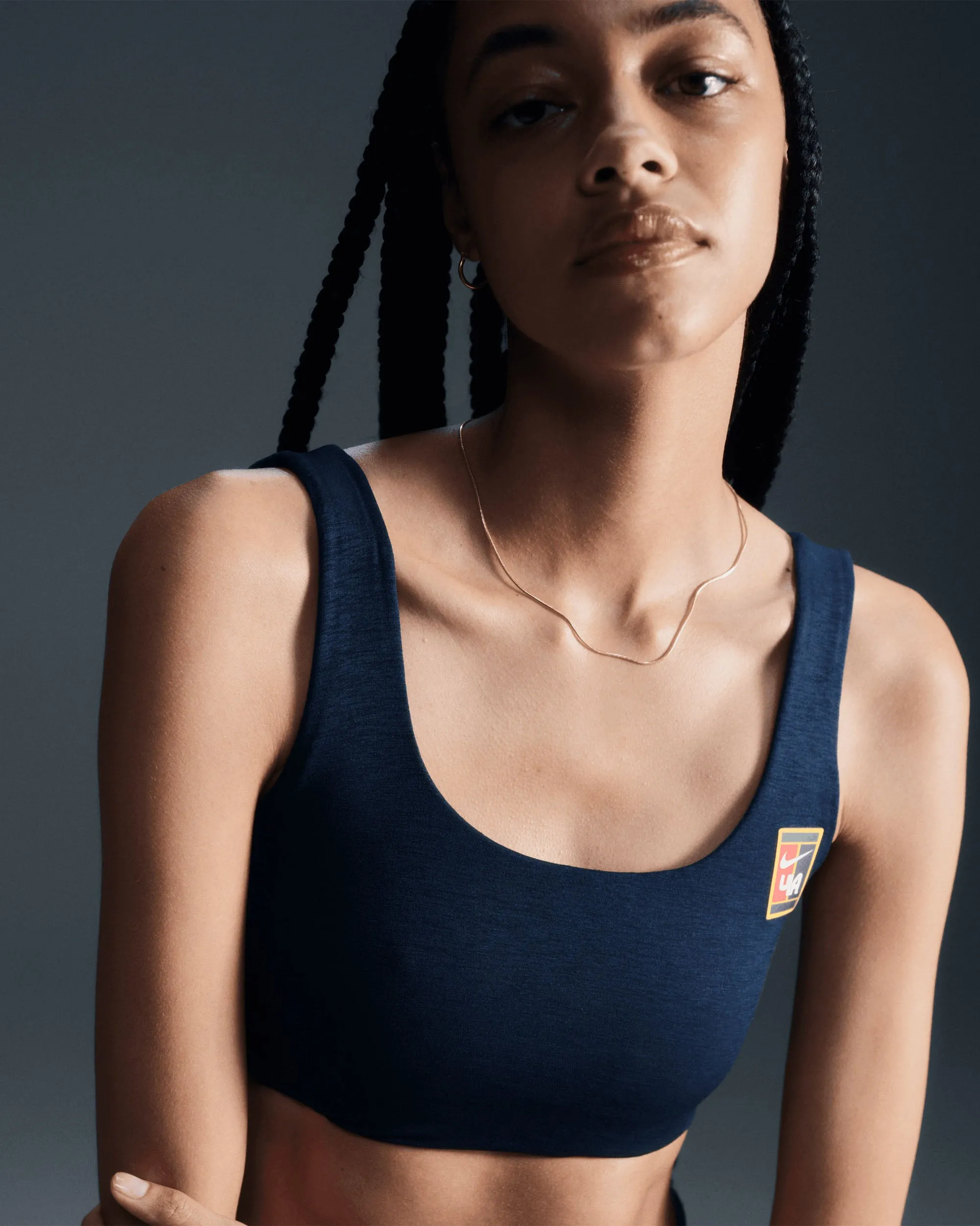 Womens Yoon Sports Bra - Armory Navy / White